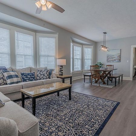 Uptown Cottage Newly Updated Home Near The Strand Galveston Harbor And Utmb Extérieur photo