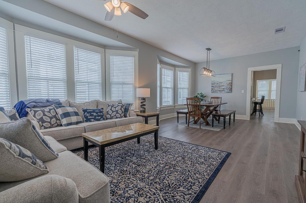 Uptown Cottage Newly Updated Home Near The Strand Galveston Harbor And Utmb Extérieur photo